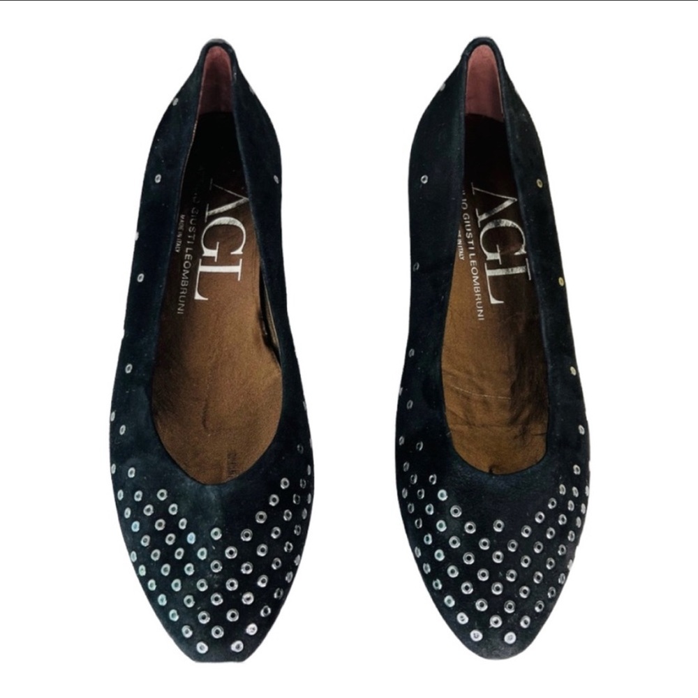 AGL size 8/EU 38 black suede grommet flats